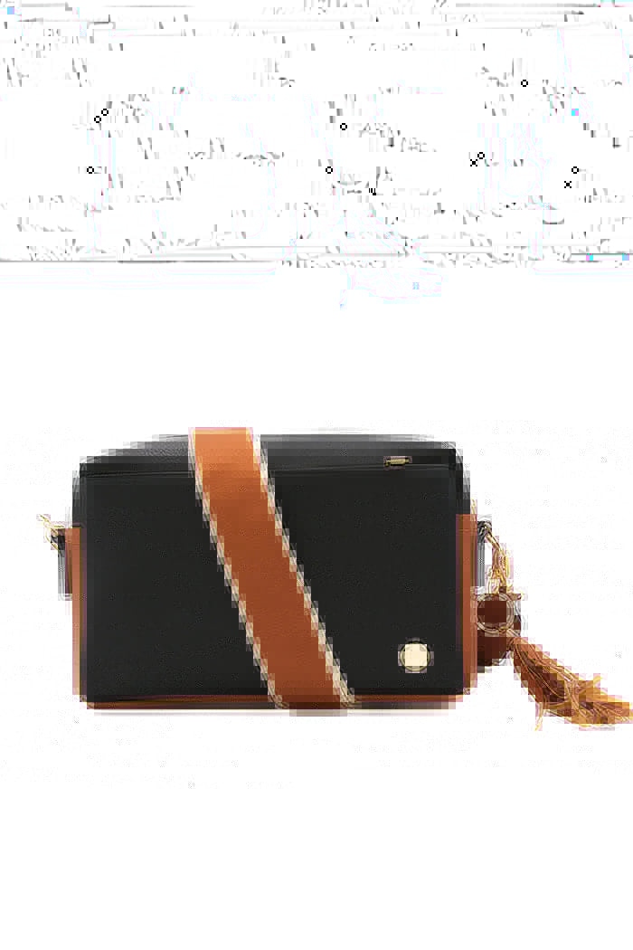 The Kara Crossbody